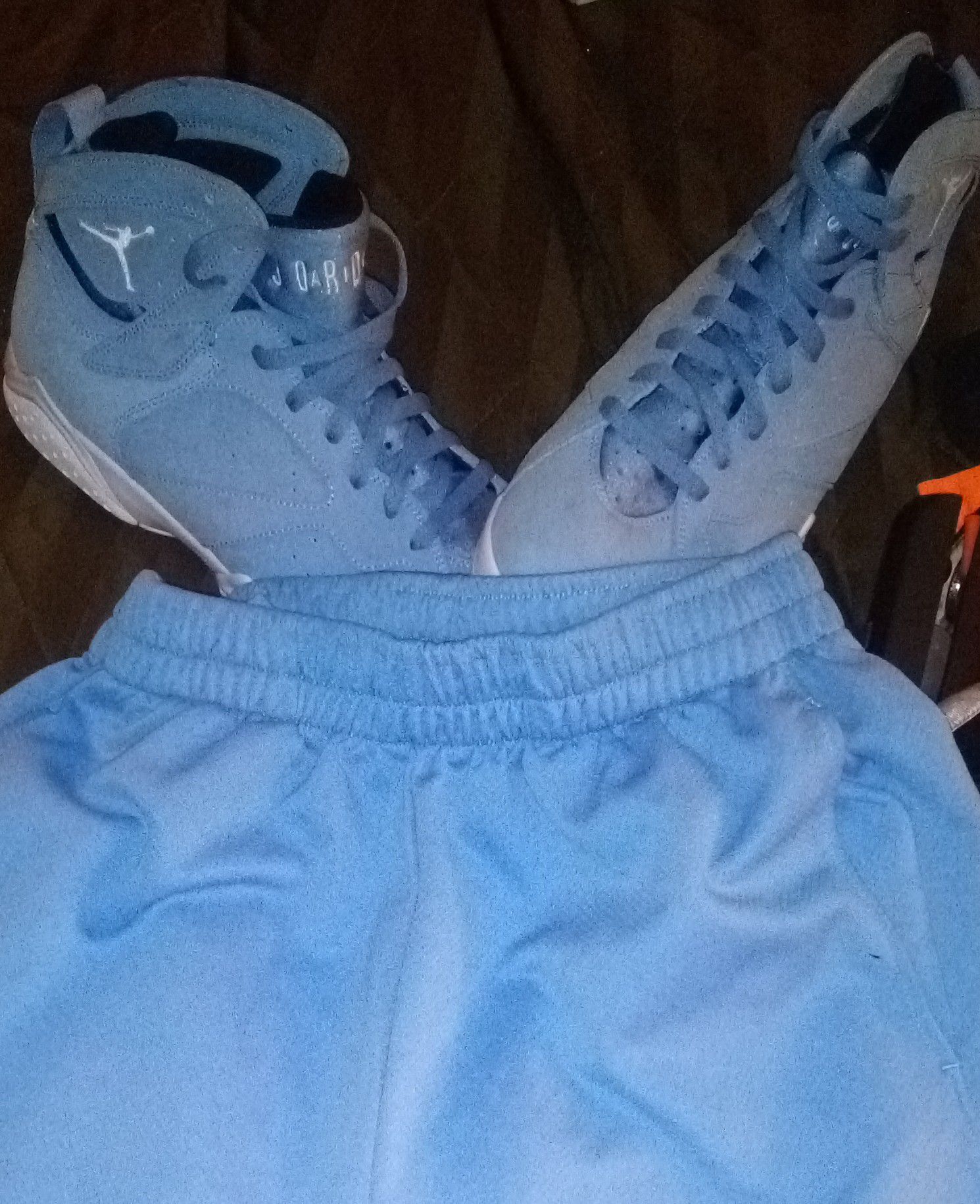 Perfect Condition Air Jordan Retro 7 Carolina Blue 10.5 w/Med. Jordan Shorts