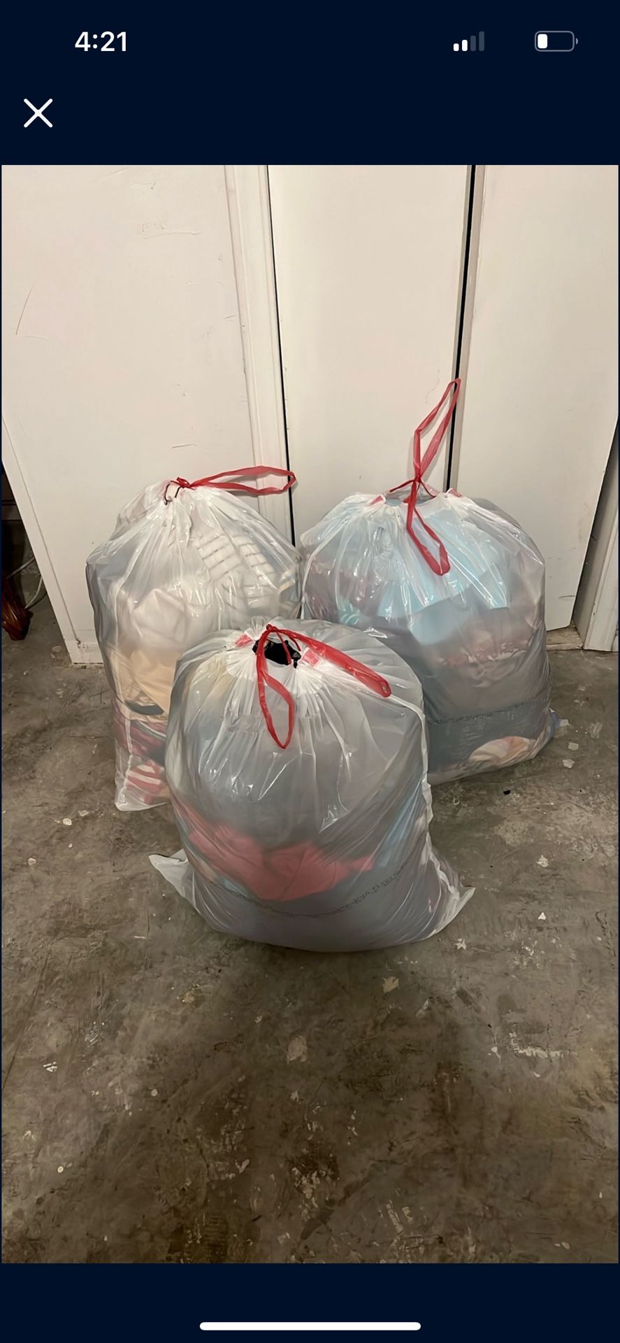 4 Bag Of Women Clothing Different Size