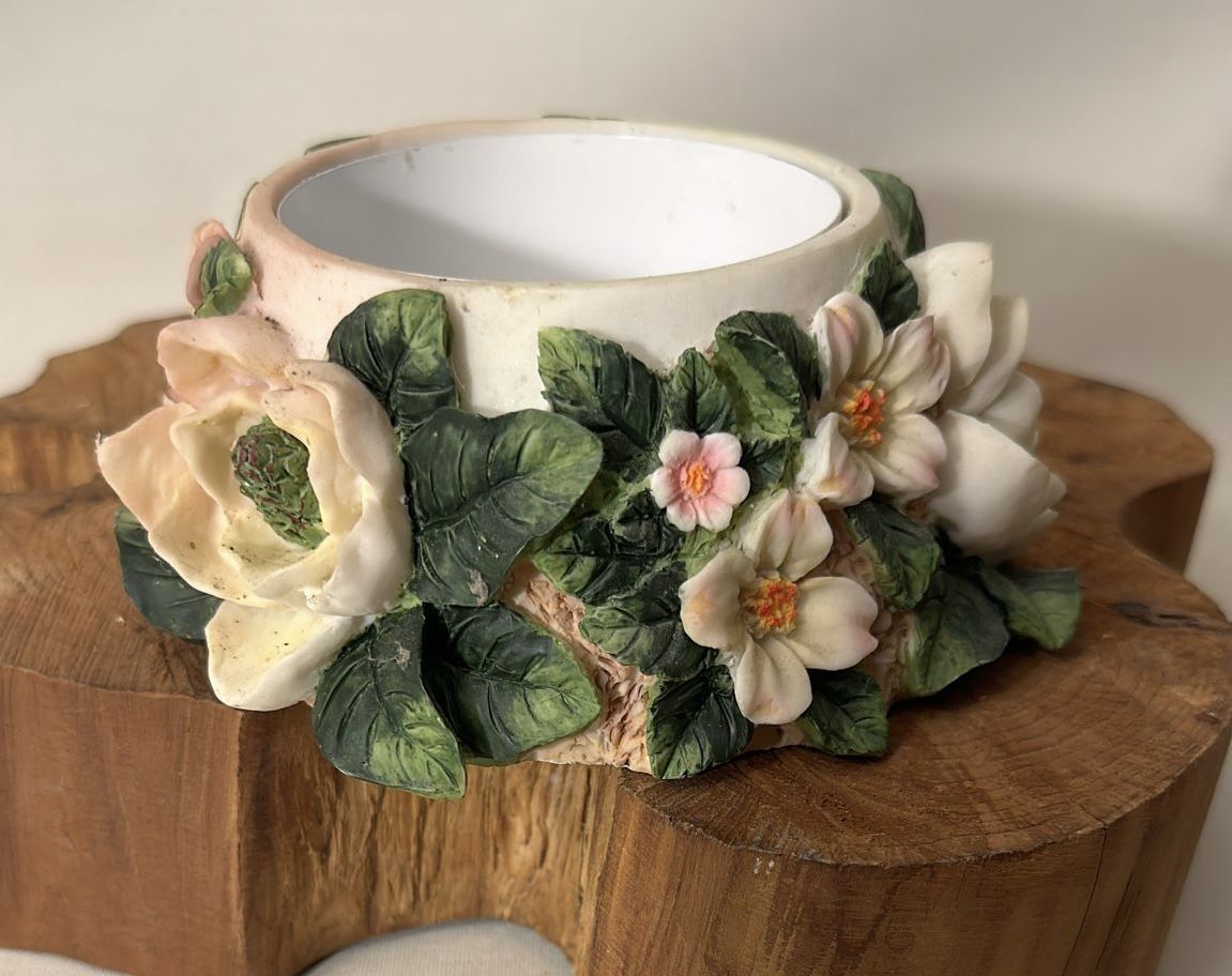 Resin Pillar Floral Candle Holder Home Decoration Accent