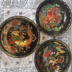 Collectors Plate Hand Painted