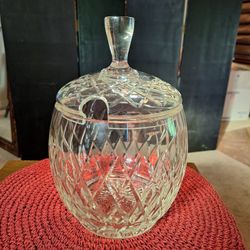 LARGE CRYSTAL PUNCH BOWL WITH FINIAL LID