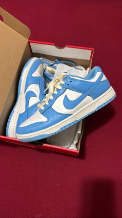 Nike Dunk Sz 9.5