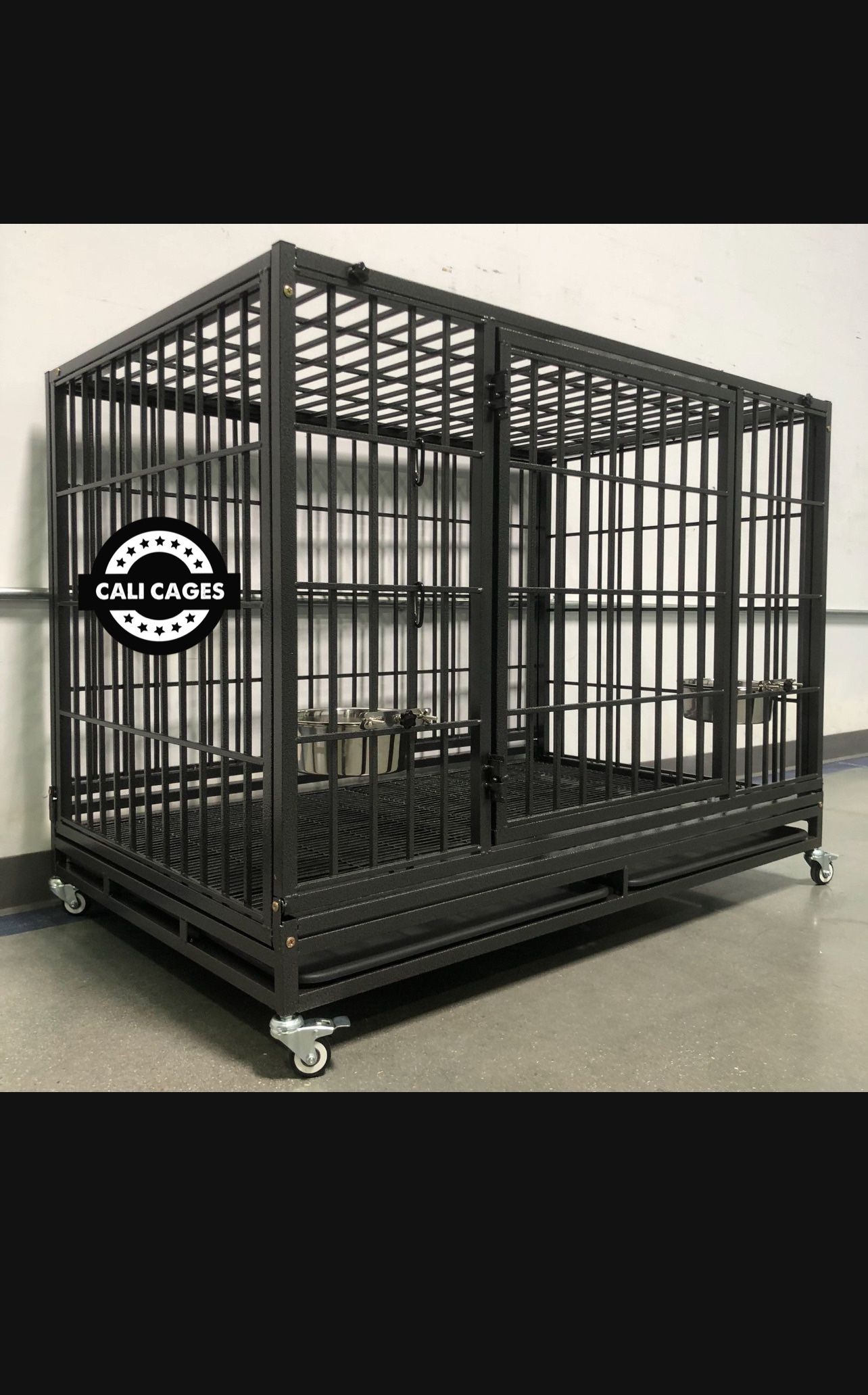 Dog Cage Kennel Size 48” Xl With Grind Trays And Feeding Bowls New In Box