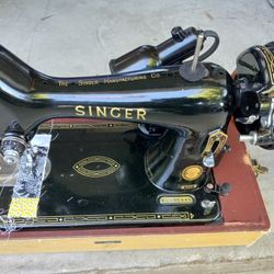 Singer 99k Sewing Machine