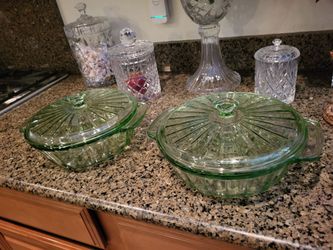 Casserole dishes green, perfect, never been used to piece bottom and top