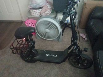 Electric scooter