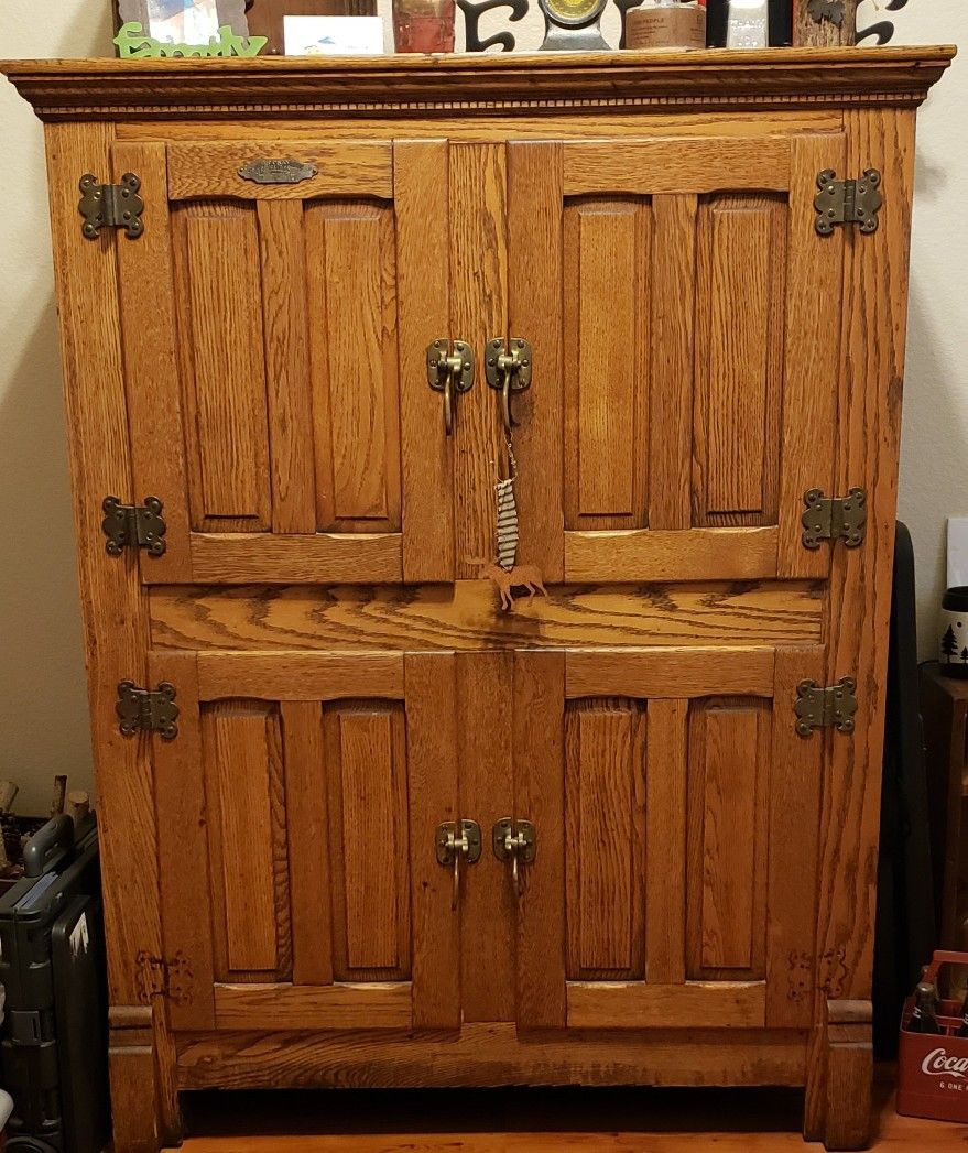 Antique McCray 4 Door Oak Icebox for Sale in Avondale, AZ OfferUp
