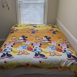 Queen Size Bed / Iron Frame / Box / Mattress