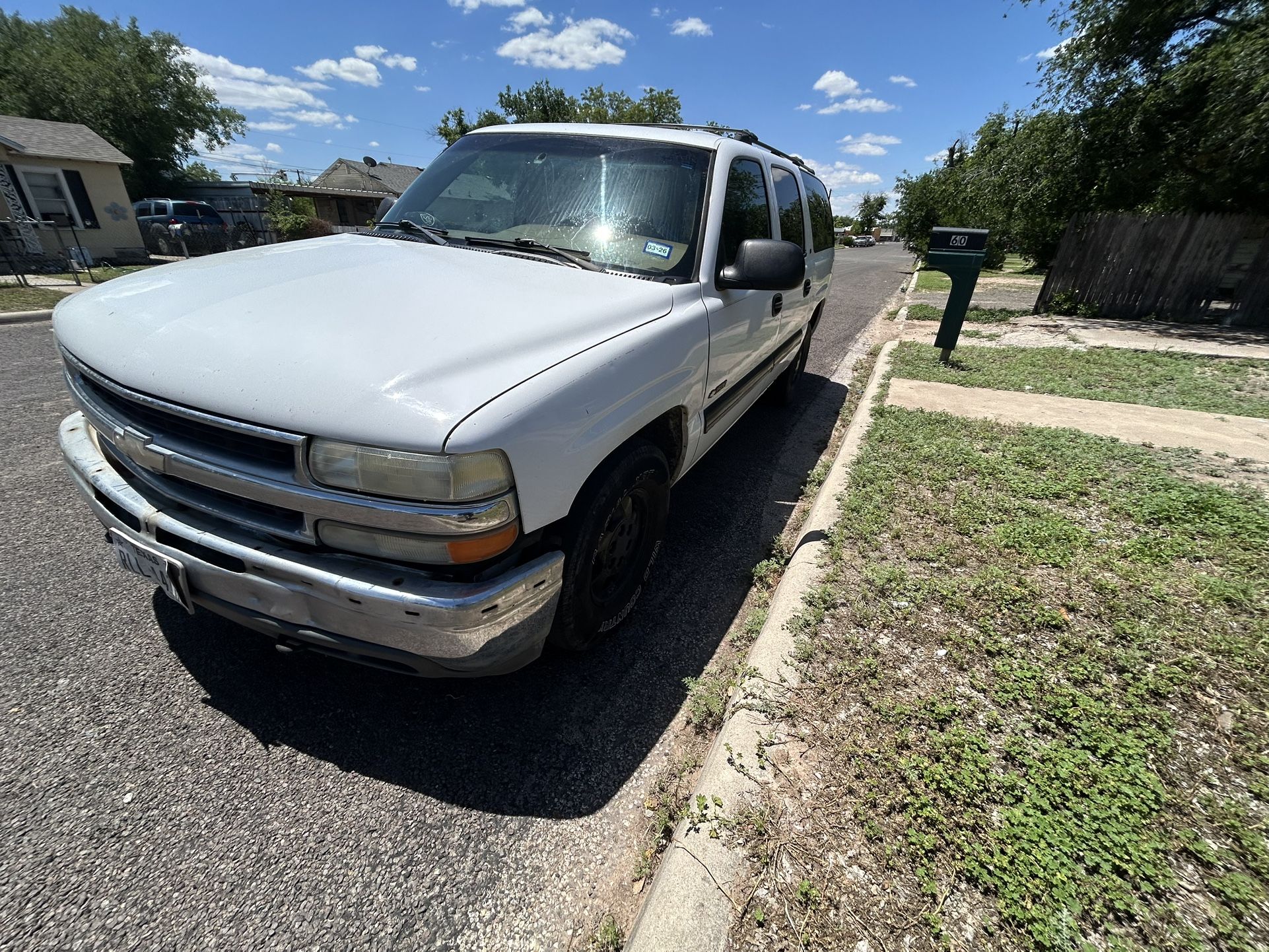 Chevy Suburban V8 5.3L Runs N Drives