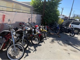 14 motorcycles and scooters for sale! BEST PRICESS