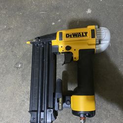 Dewalt Finish Nailer 18