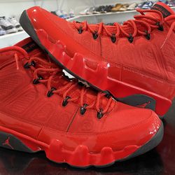 Jordan 9 Chile Red Size 10.5 Pre-Owned/Used! OG ALL! GREAT CONDITION! SHIPS WITHIN 24 HOURS!