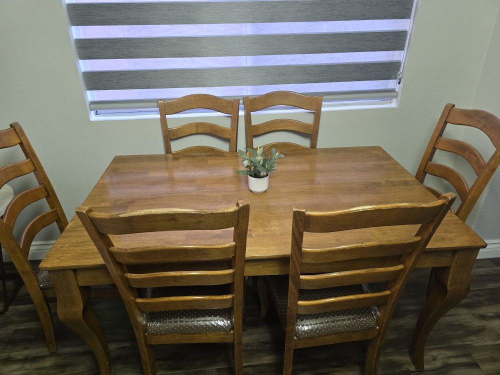 Solid Wood Table With 6 Chairs