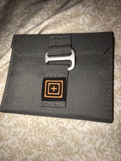 5.11 wallet new never used