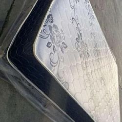 Deluxe Brand Queen Size Mattress Set 