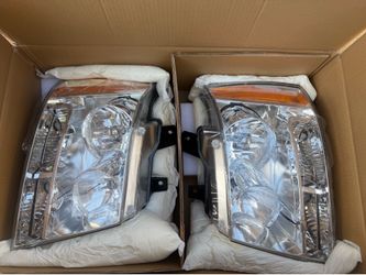 07-14 Chevy Tahoe Suburban Chrome Headlights