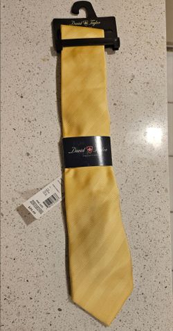 Tie, Never used, tag still on it