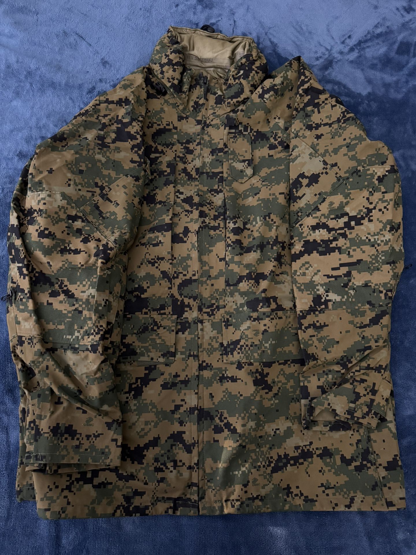 Official USMC Gortex Rain Jacket!!