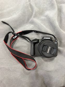 Canon EOS R100