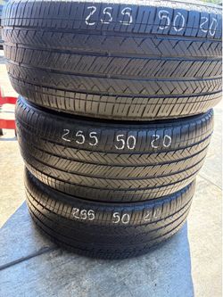 255/50r20 Three Bridgestone Tires In Great Shape