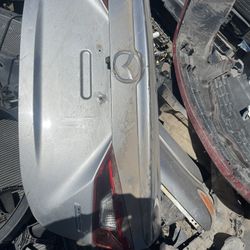 Parts Mazda 3 trunk
