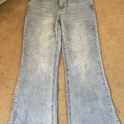 Light Wash Edikted Jeans Women’s