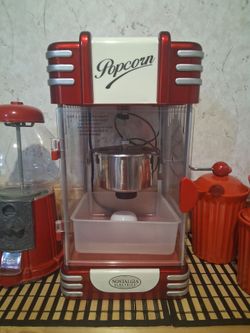 Nostalgia electrics popcorn maker
