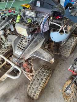 Suzuki Lt 240cc