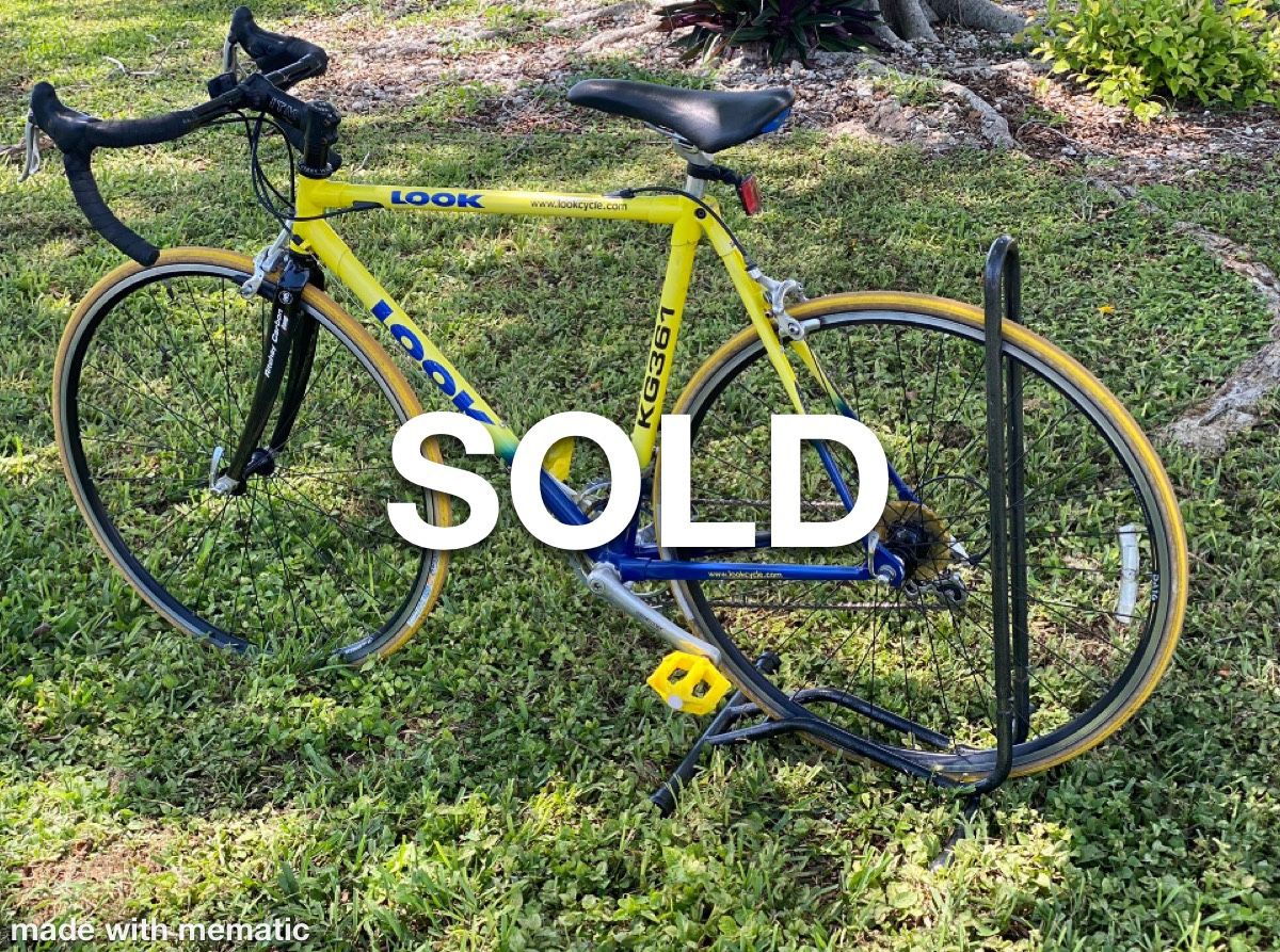 LOOK KG361. Vintage Collectors Bike. Great condition Carbon Fiber bike.