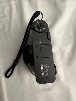 Fuji xhalf camera