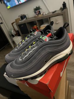 Nike Air Max 97 Evolution of Icon 9.5 ( Brand New )