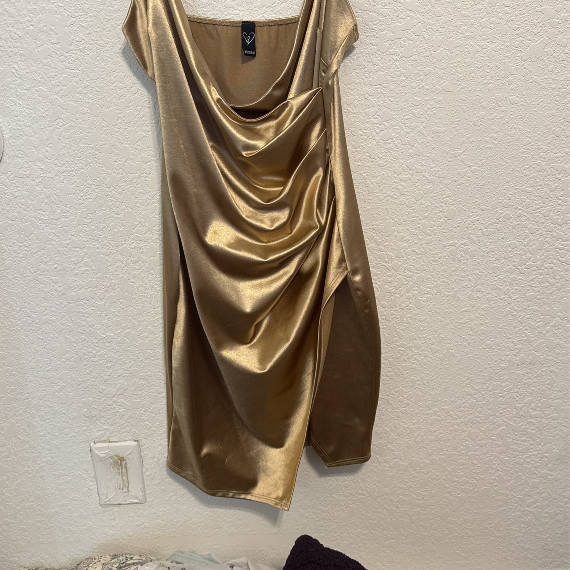 Gold Dress (L)