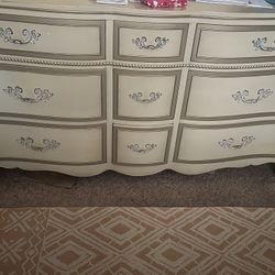 Drexel  Bed Room Set Full Size 