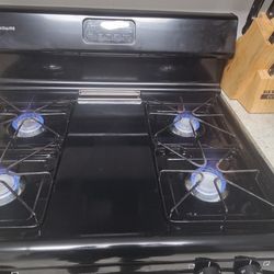 Frigidaire gas range.