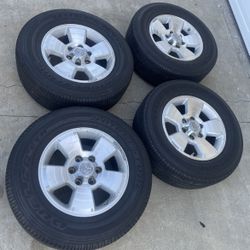 4 - 265/65r17 6x5.5 6x139.7 Toyota Tacoma Sequoia Tundra 4runner Stock Wheels Rims With Tires !!