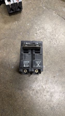 Murray/Simens Double Pole 30 Amp Circuit Breaker