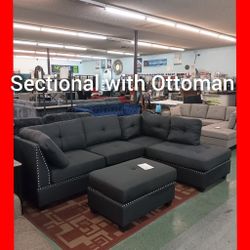 ✨ Clearance Sectional With Ottoman 