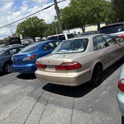 Honda For Sale, Gold