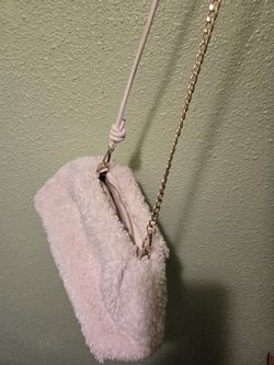 Fuzzy Purse (Medium) 