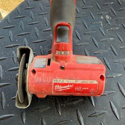 Milwaukee M12 Cut-Off Tool (3”) – Tool Only