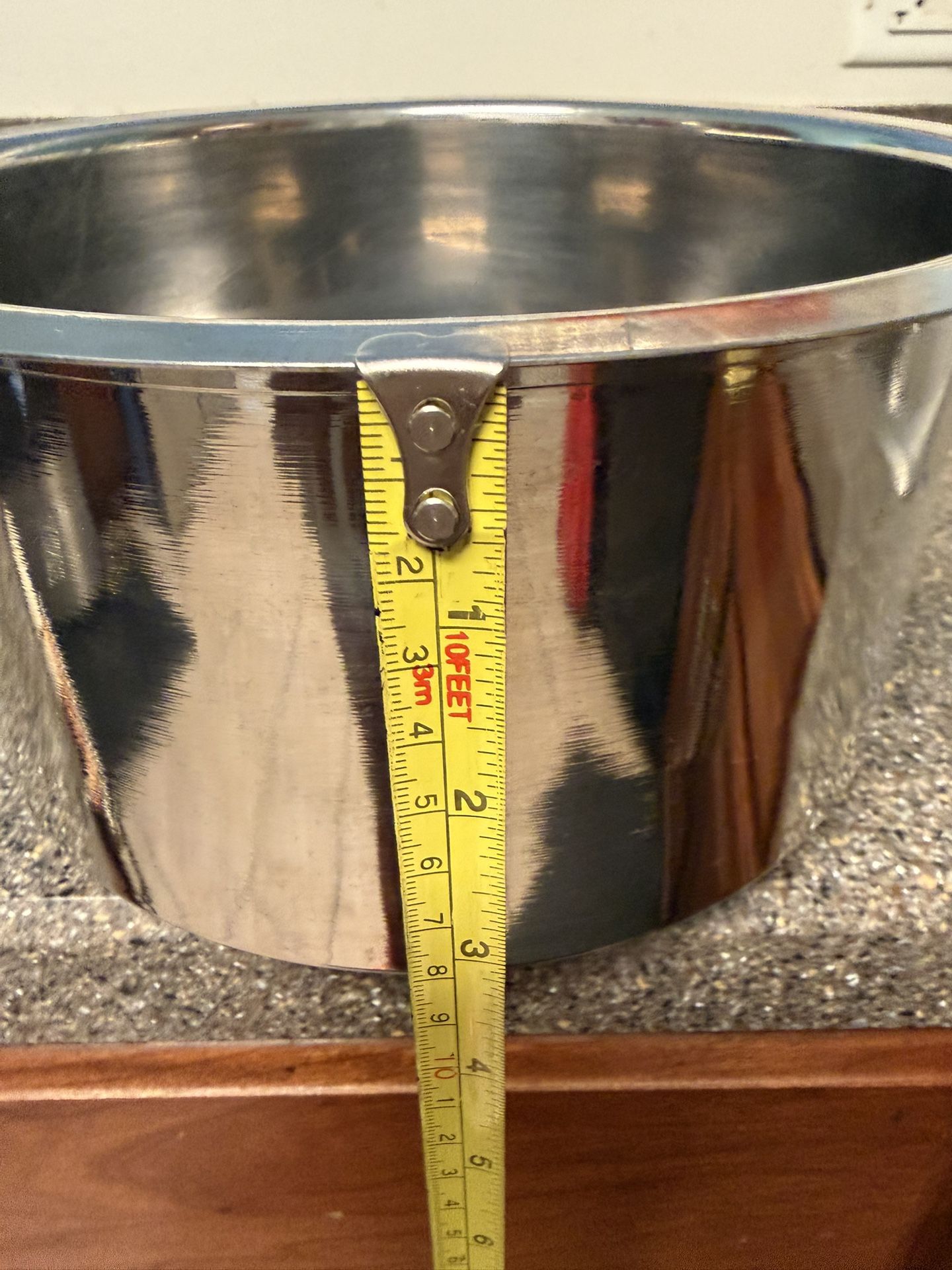 2 Pieces Indian Pot ( Tapela)