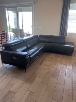 Leather Sectional Sofa Living Spaces
