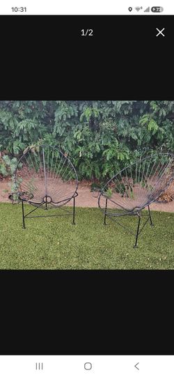 Metal Patio yard Chairs - Lot Of 2