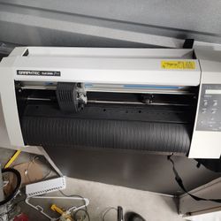 Graphtec Vinyl Cutter