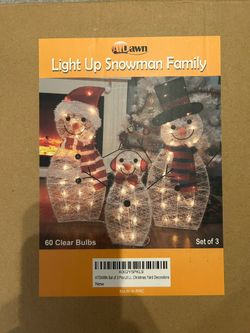  Near New, Set of Three Snowman Family Yard Decoration, Used Once.