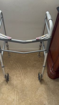 Folding Walker with Front Wheels
