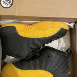 Jordan 12 Retro Black University Gold