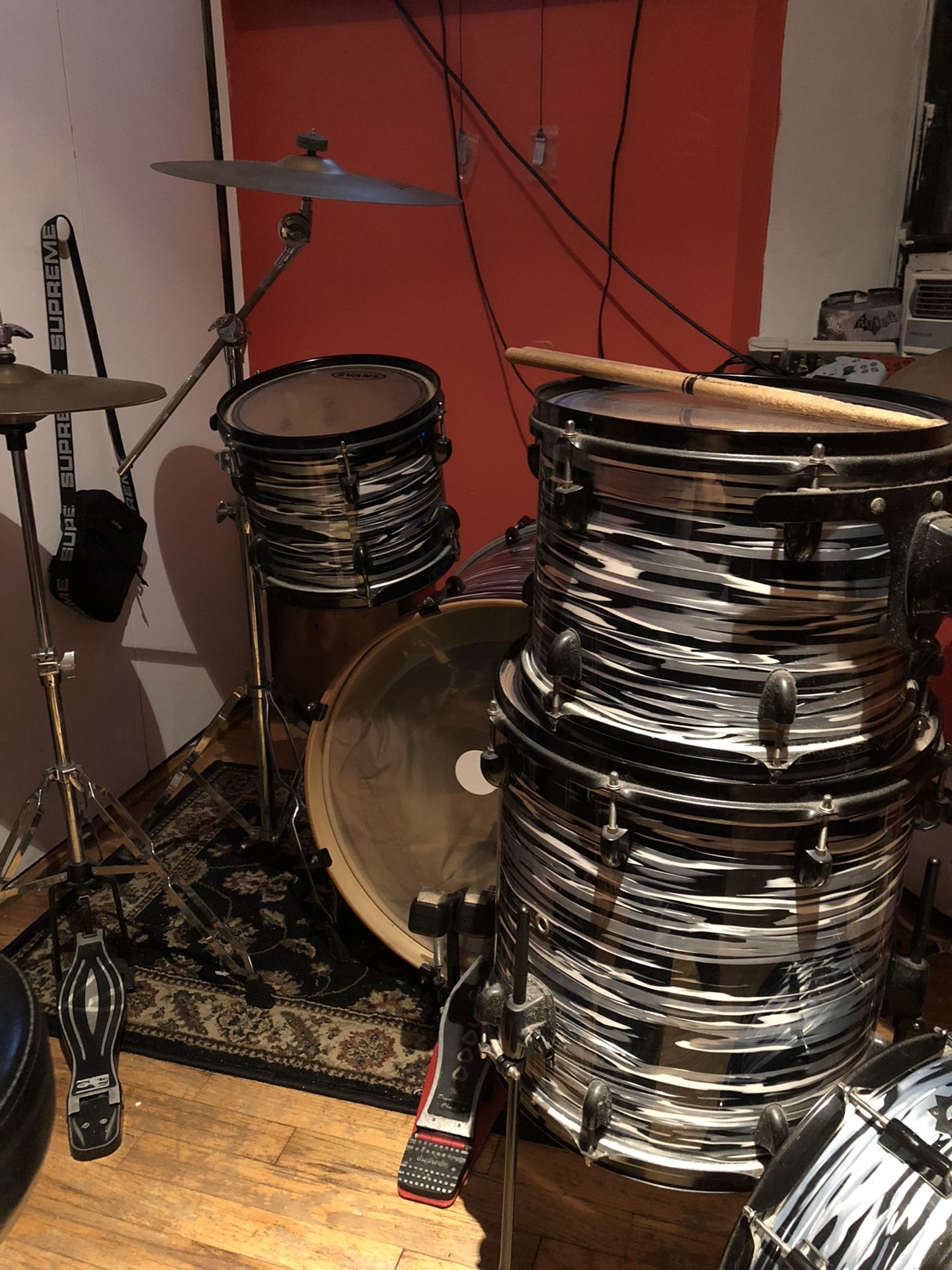 Dixon Drum Racks Dixon Demon Series 5-Piece Drum set w/ Hardware and Cymbals for Sale in ...