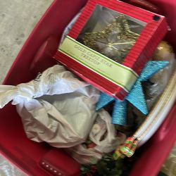 Misc Christmas Decorations - Used
