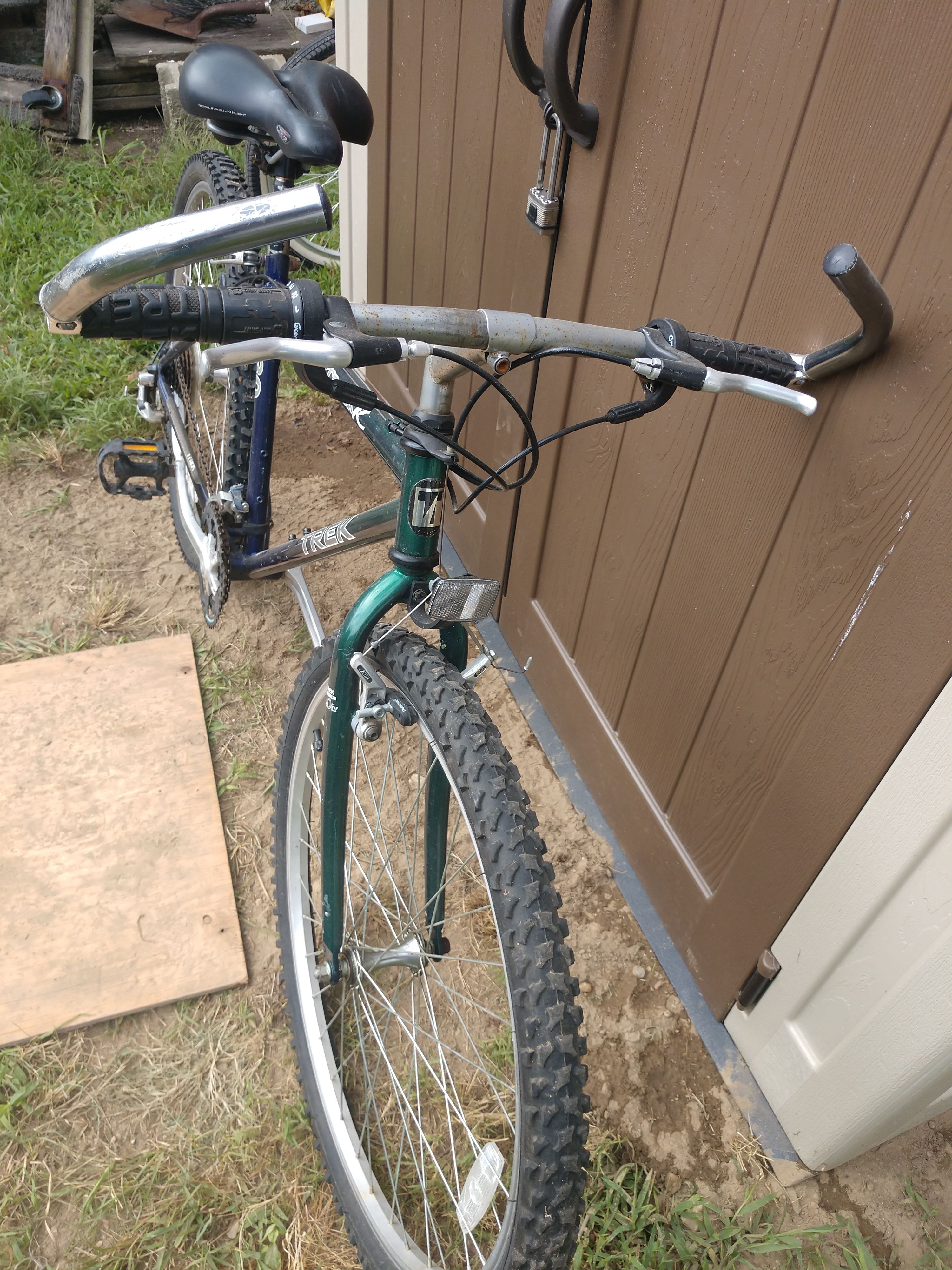 trek mt track xc 830